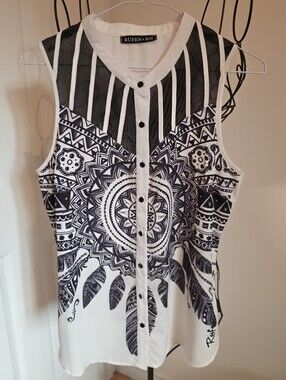 Printed Sleeveless Button-Front Top